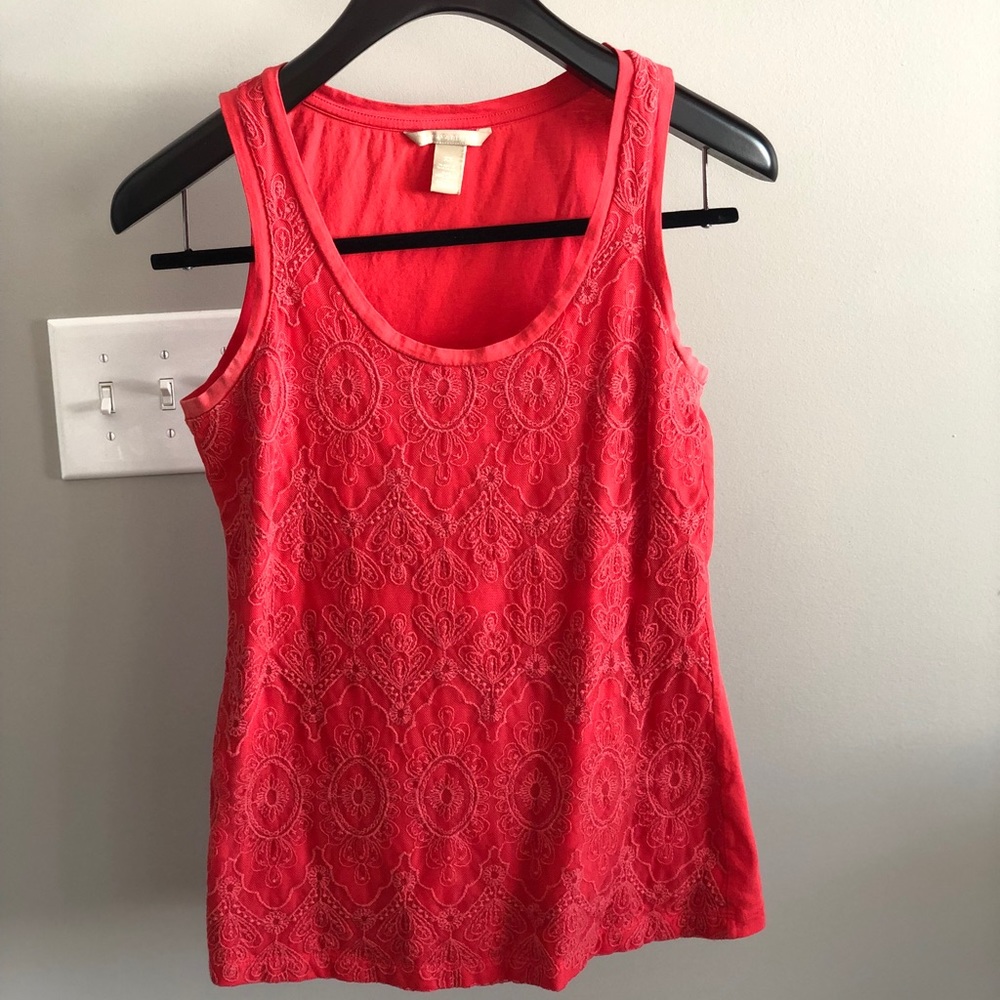Red tank